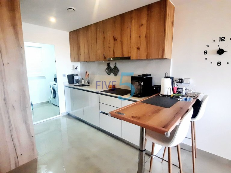 Apartment for Sale in Alicante, Valencia 14