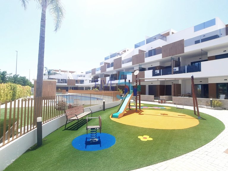 Apartment for Sale in Alicante, Valencia 1