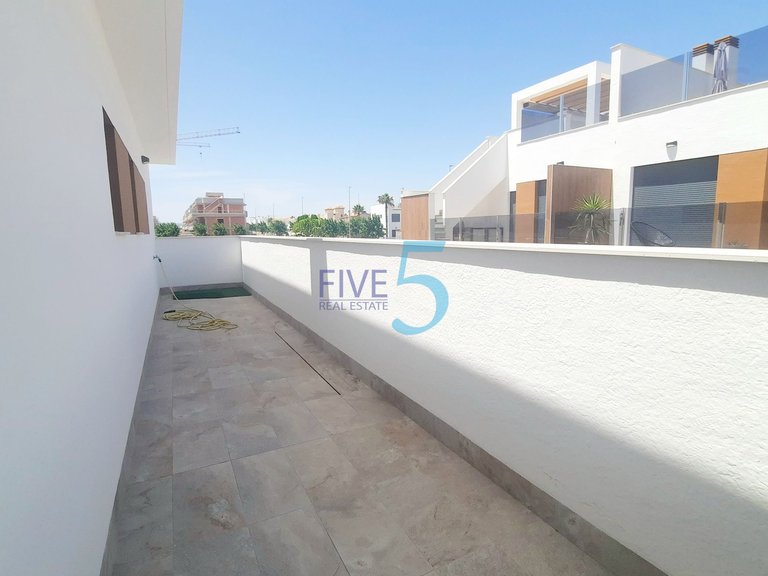 Apartment for Sale in Alicante, Valencia 22