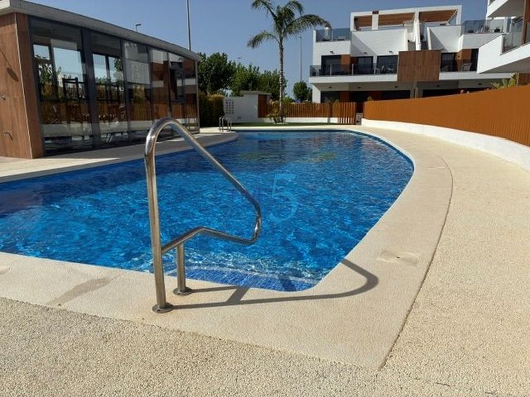 Apartment for Sale in Alicante, Valencia 38
