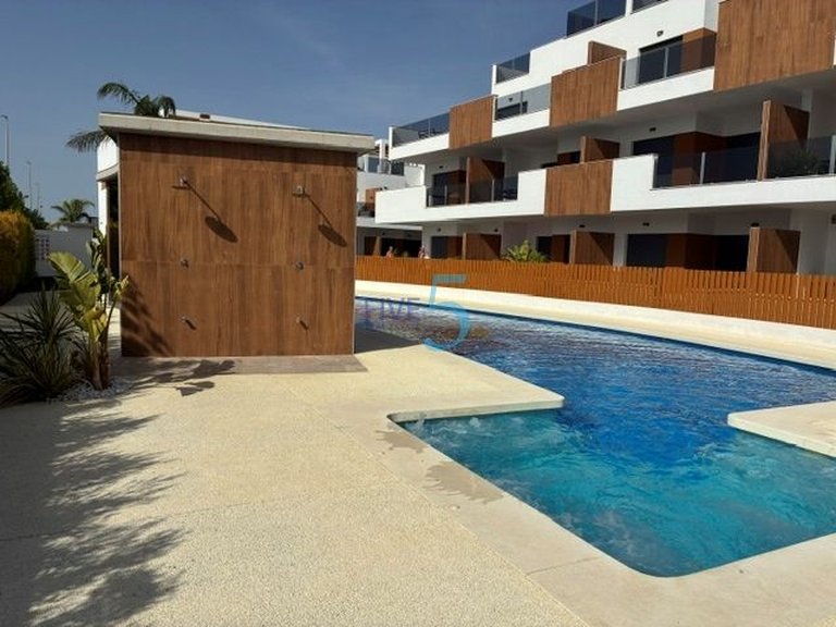 Apartment for Sale in Alicante, Valencia 35