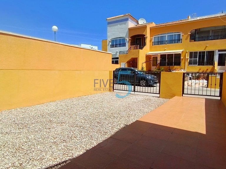 Apartment for Sale in Alicante, Valencia 9