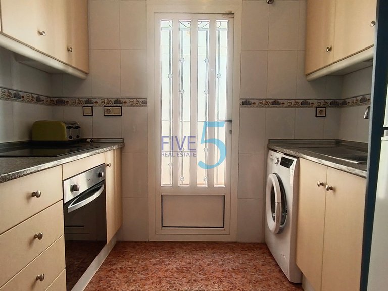 Apartment for Sale in Alicante, Valencia 18
