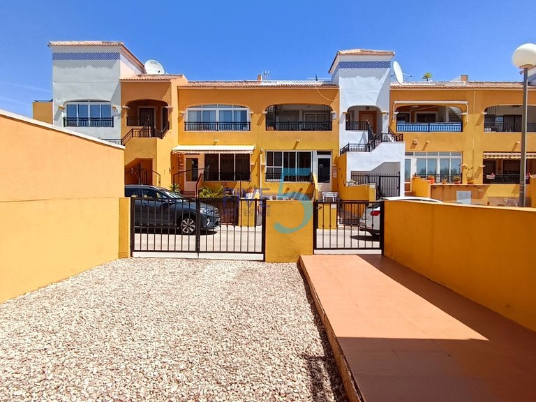 Apartment for Sale in Alicante, Valencia 10