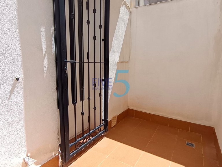 Apartment for Sale in Alicante, Valencia 20