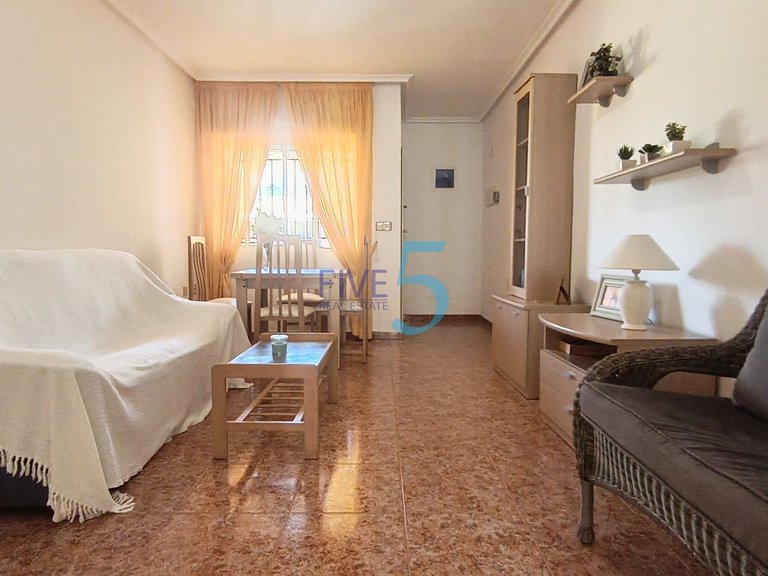 Apartment for Sale in Alicante, Valencia 17