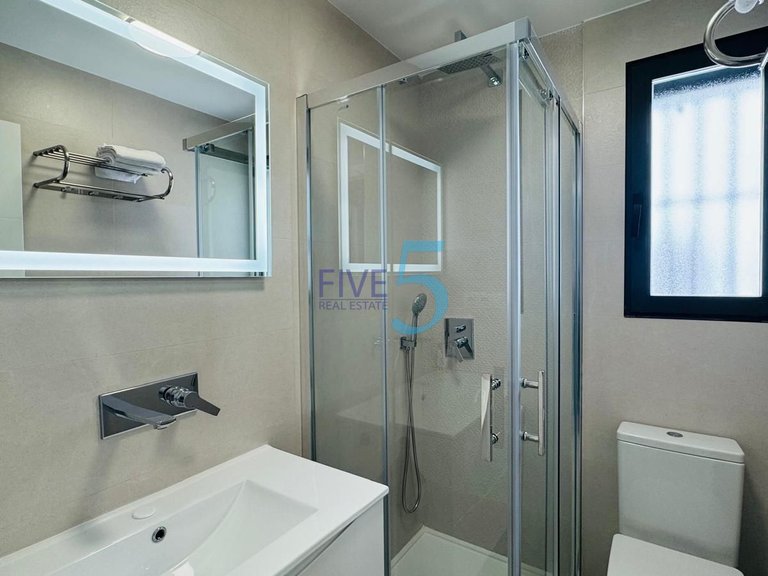 Apartment for Sale in Alicante, Valencia 12