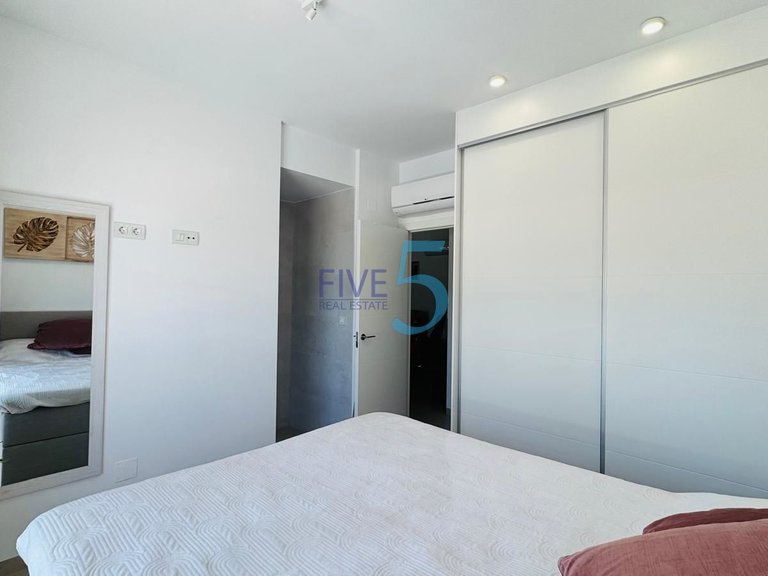 Apartment for Sale in Alicante, Valencia 16