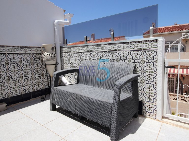 Villa for Sale in Alicante, Valencia 9