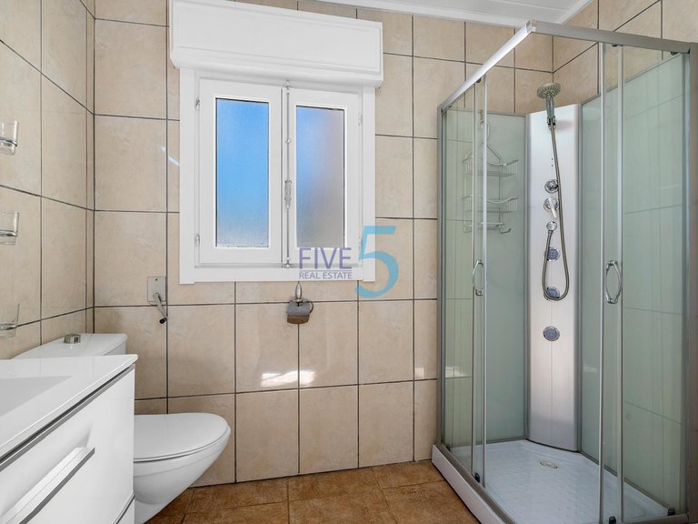 Villa for Sale in Alicante, Valencia 29