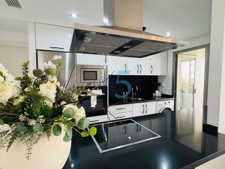 Apartment for Sale in Alicante, Valencia 4