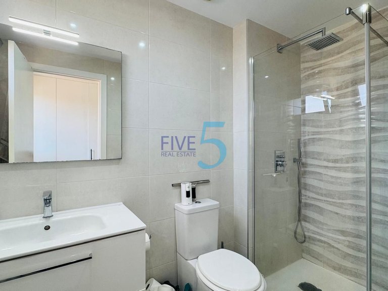 Apartment for Sale in Alicante, Valencia 13
