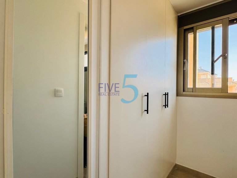 Apartment for Sale in Alicante, Valencia 16
