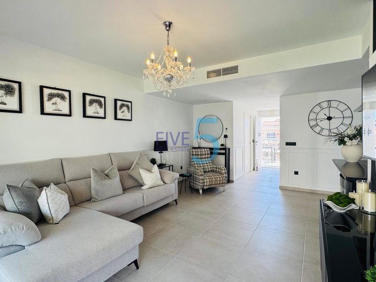 Apartment for Sale in Alicante, Valencia 10
