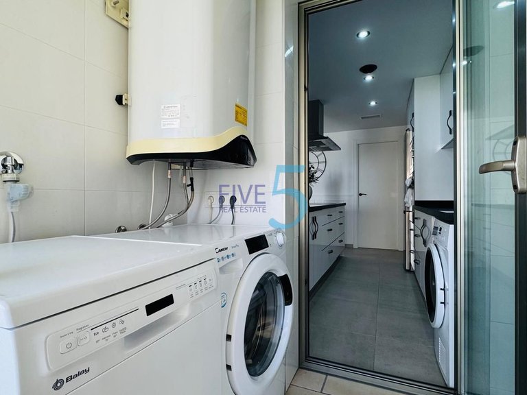 Apartment for Sale in Alicante, Valencia 7