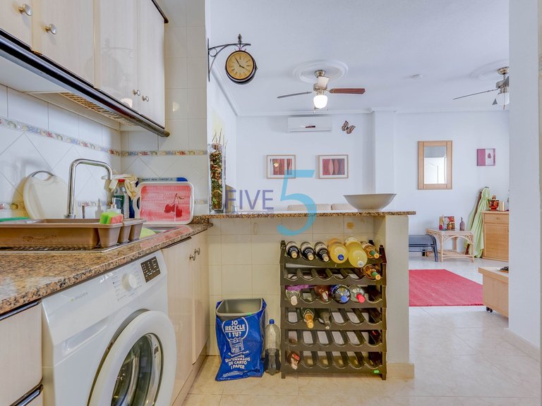 Apartment for Sale in Alicante, Valencia 10