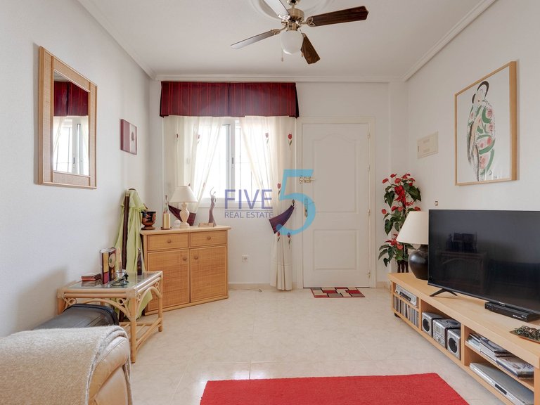 Apartment for Sale in Alicante, Valencia 7