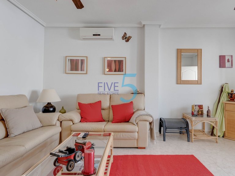 Apartment for Sale in Alicante, Valencia 6