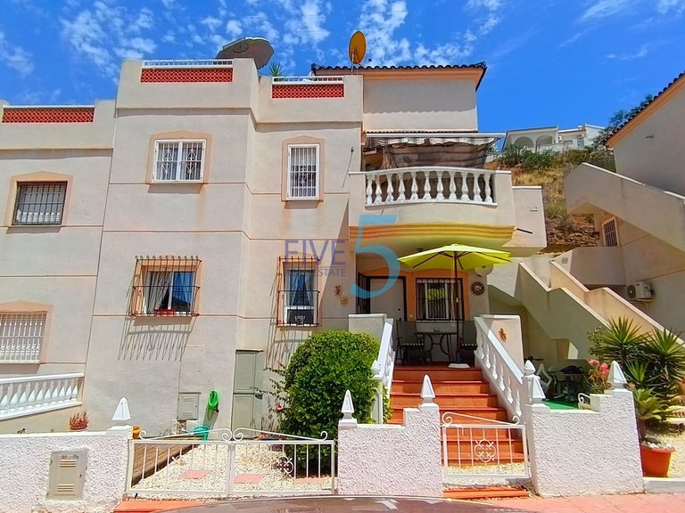 Apartment for Sale in Alicante, Valencia 3