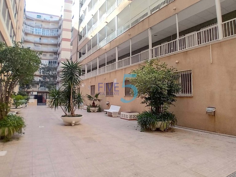Apartment for Sale in Alicante, Valencia 14