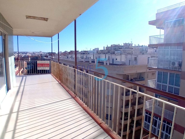 Apartment for Sale in Alicante, Valencia 20