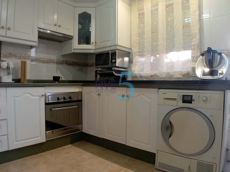 Apartment for Sale in Alicante, Valencia 6