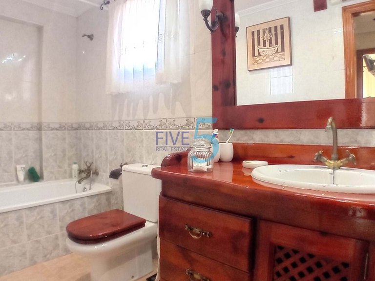 Apartment for Sale in Alicante, Valencia 14