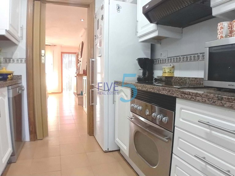 Apartment for Sale in Alicante, Valencia 8