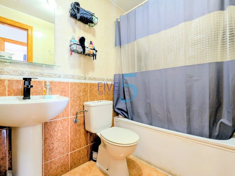 Apartment for Sale in Alicante, Valencia 13