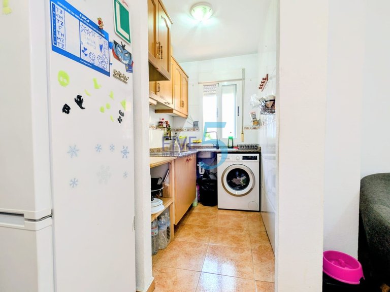 Apartment for Sale in Alicante, Valencia 8