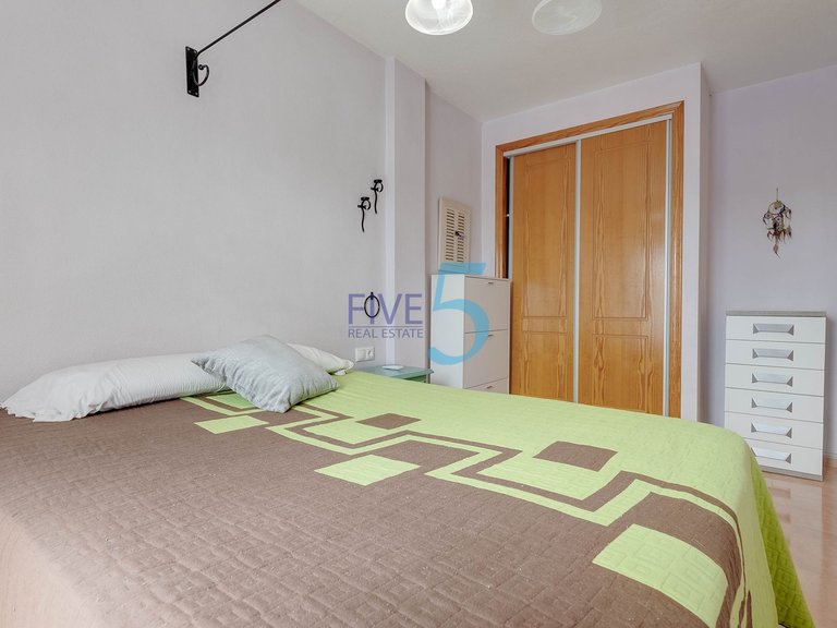 Apartment for Sale in Alicante, Valencia 12