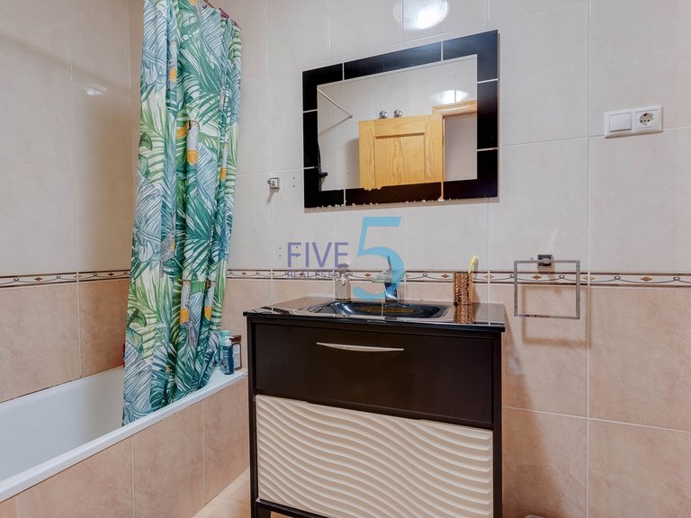 Apartment for Sale in Alicante, Valencia 14
