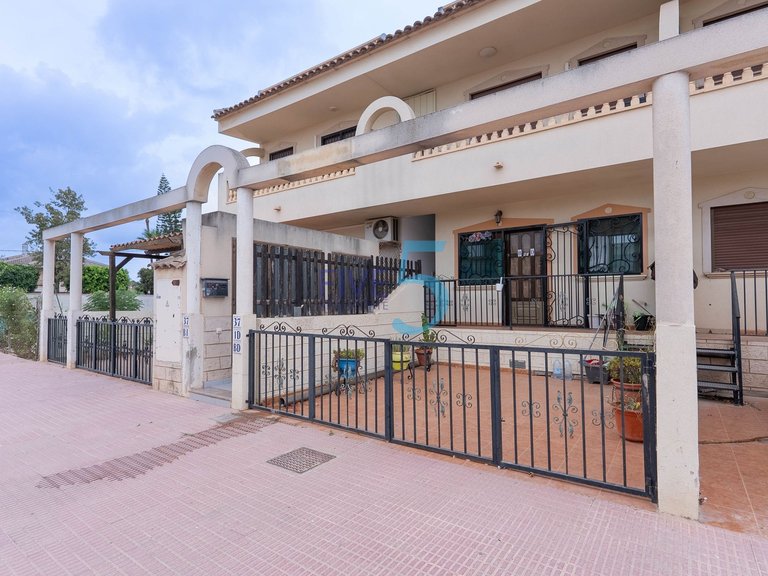 Apartment for Sale in Alicante, Valencia 25