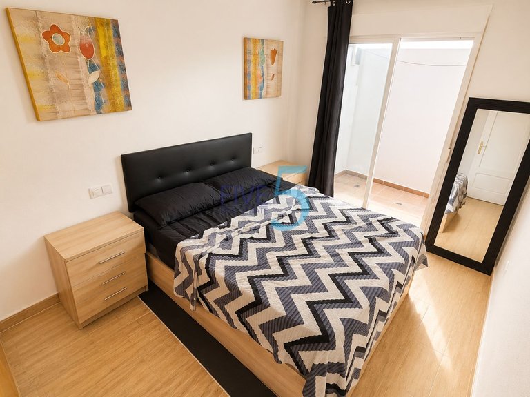 Apartment for Sale in Alicante, Valencia 3