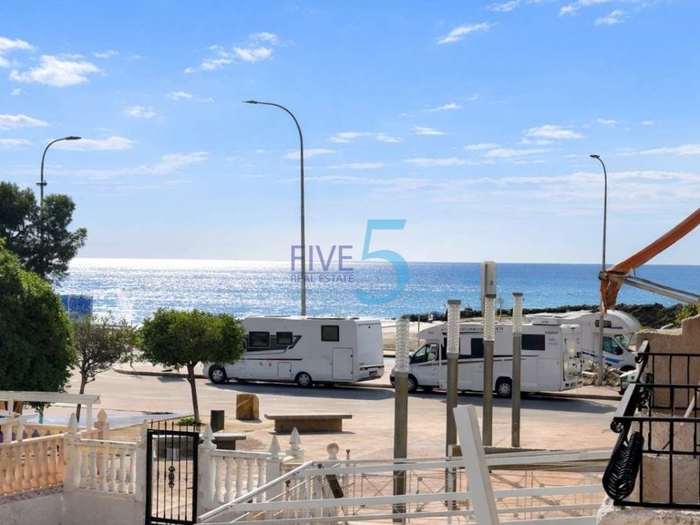 Apartment for Sale in Alicante, Valencia 3