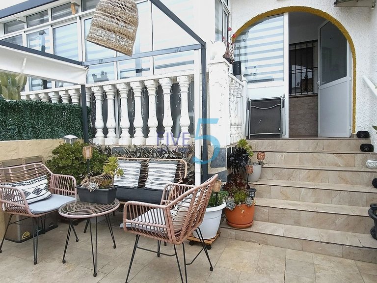 Apartment for Sale in Alicante, Valencia 2
