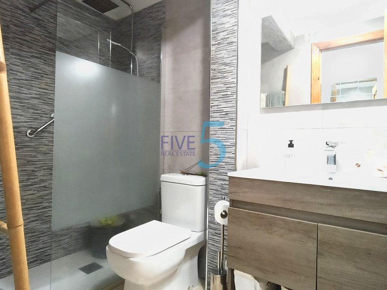 Apartment for Sale in Alicante, Valencia 9