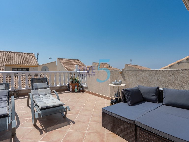 Villa for Sale in Alicante, Valencia 21