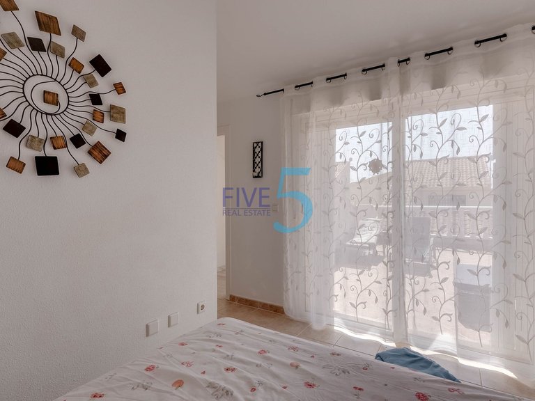 Villa for Sale in Alicante, Valencia 17
