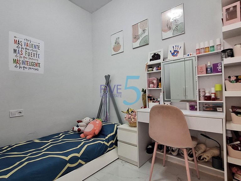 Villa for Sale in Alicante, Valencia 17