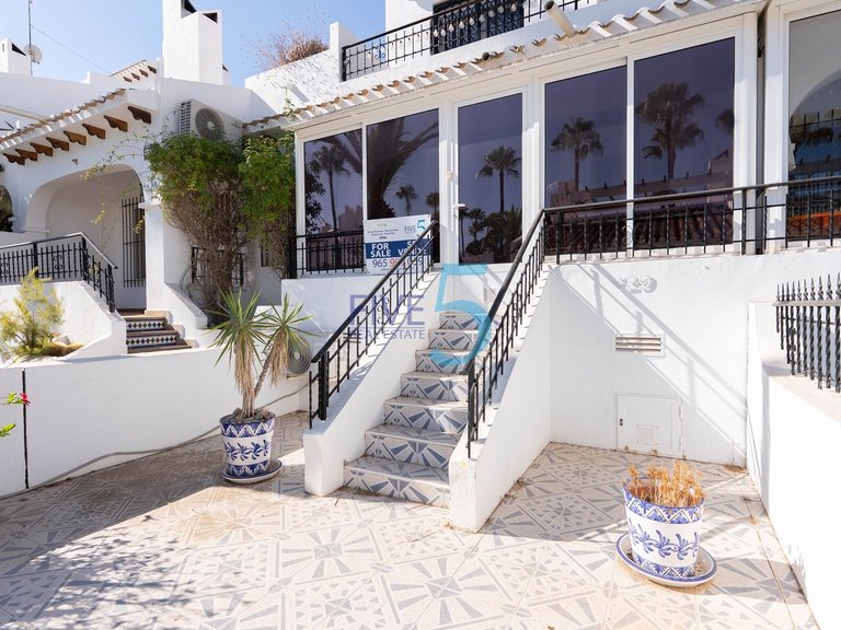 Villa for Sale in Alicante, Valencia 6