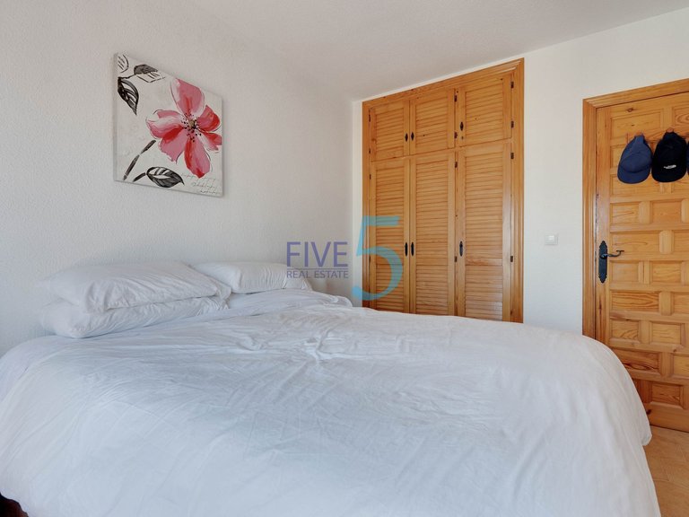 Villa for Sale in Alicante, Valencia 17