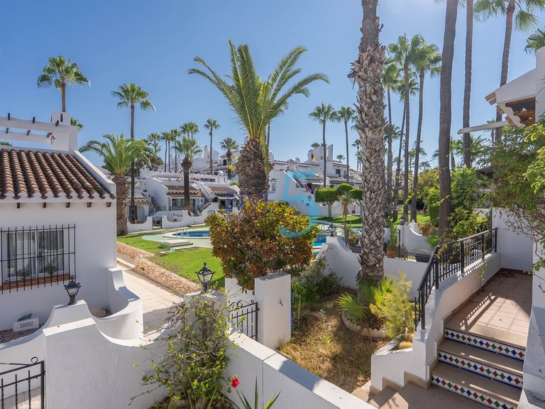 Villa for Sale in Alicante, Valencia 29