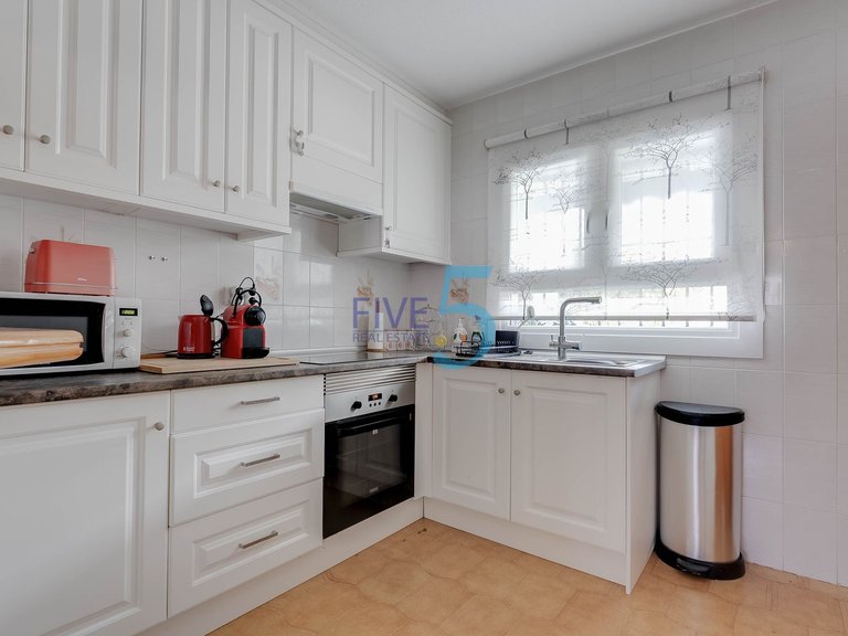 Villa for Sale in Alicante, Valencia 13