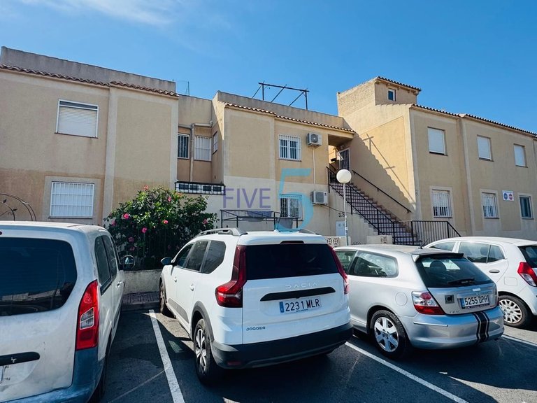 Apartment for Sale in Alicante, Valencia 18