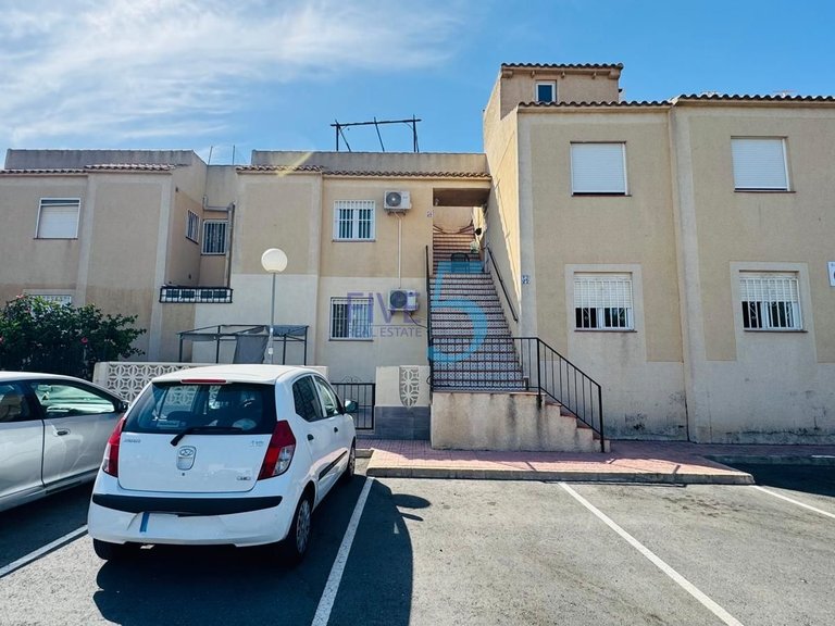 Apartment for Sale in Alicante, Valencia 1