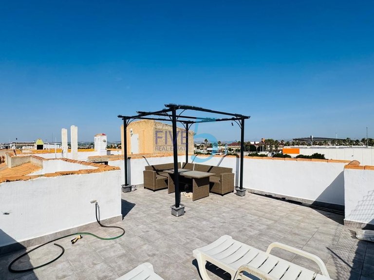 Apartment for Sale in Alicante, Valencia 16