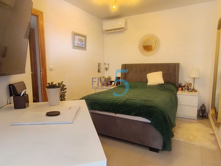 Apartment for Sale in Alicante, Valencia 16