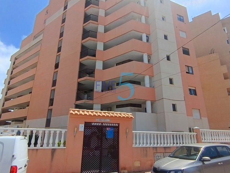 Apartment for Sale in Alicante, Valencia 5