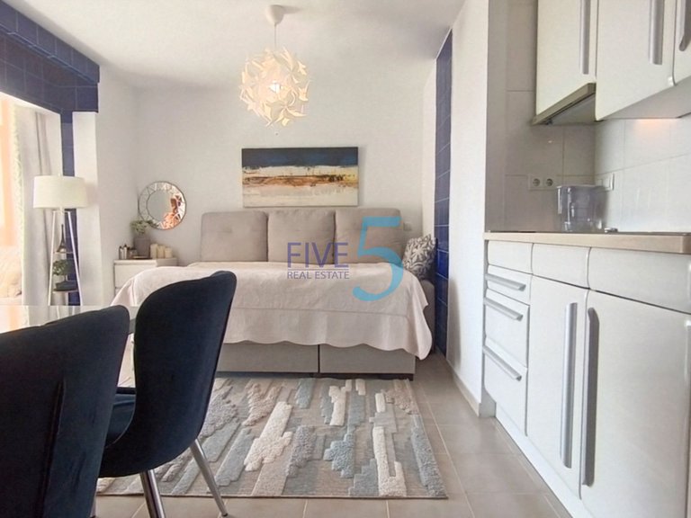 Apartment for Sale in Alicante, Valencia 4
